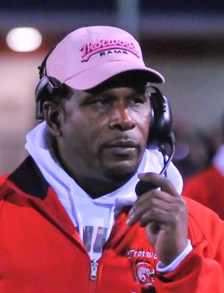 maurice-douglass-coach